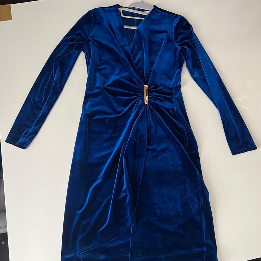 Calvin Klein Velvet long sleeve belted dress